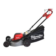Самоходная аккумуляторная газонокосилка Milwaukee M18 F2LM46-802, комплект
