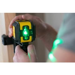 Ristlaser CUBIX roheline koti ja kinnitusalusega, Stanley
